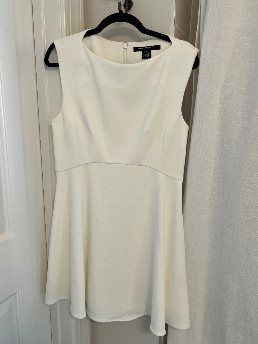 French Connection White Fit & Flare Sleeveless Dress Size 8